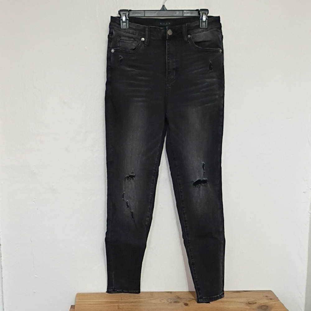 Risen Black High Rise Distressed Ripped Knees Skinny Jeans Chewed Hems Size 9/29